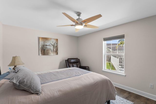 1107 N College Boulevard, Lynn Haven, FL 32444