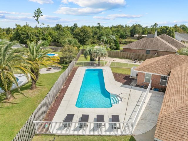 1107 N College Boulevard, Lynn Haven, FL 32444