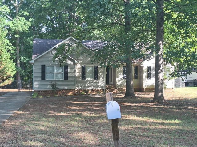 630 Logan Lane, Liberty, NC 27298