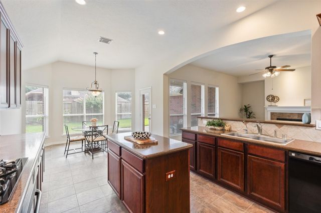 19714 Moss Bark Trail, Richmond, TX 77407