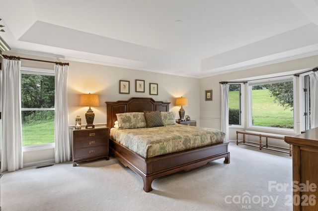 128 Broadmoor Drive, Flat Rock, NC 28731