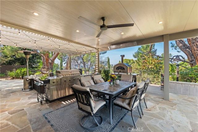 4556 Poe Avenue, Woodland Hills, CA 91364