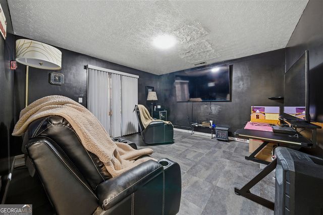 12257 Cypress Lane, Fayetteville, GA 30215