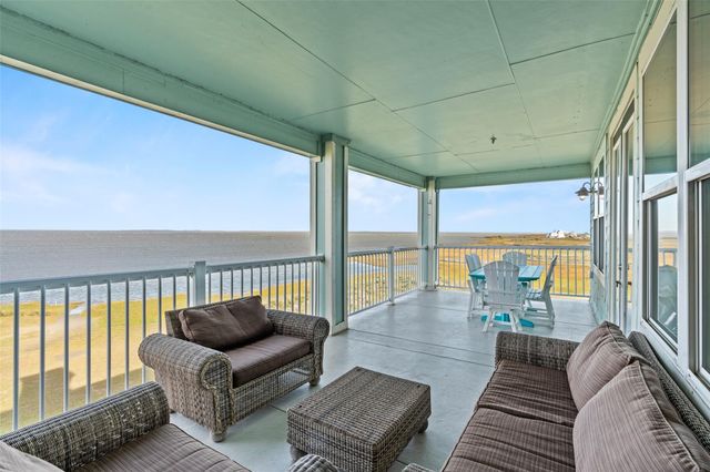 26570 Bay Water Drive 303, Galveston, TX 77554