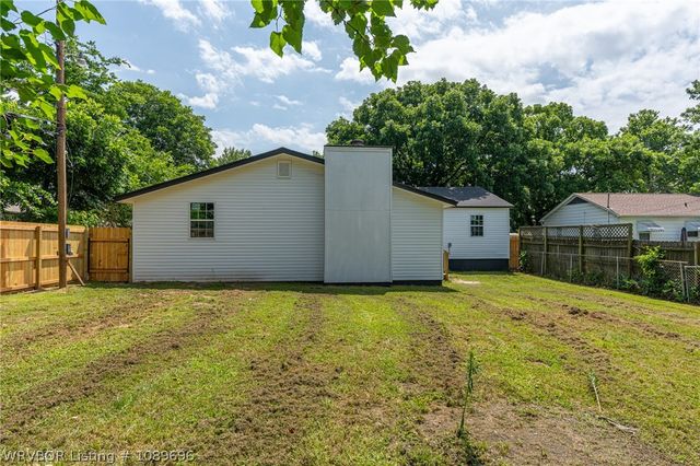 4716 S 34th Street, Fort Smith, AR 72903