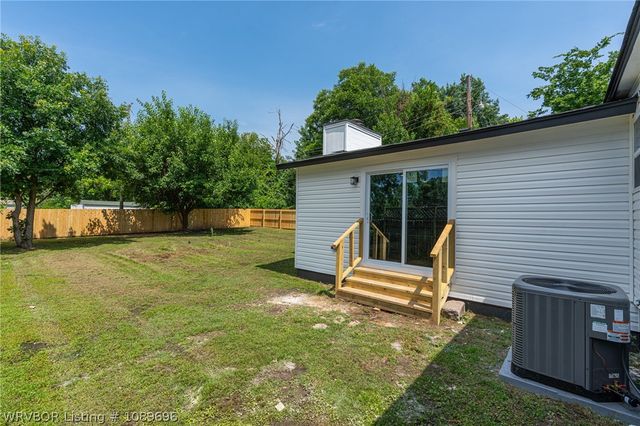 4716 S 34th Street, Fort Smith, AR 72903