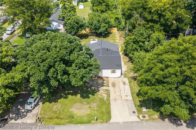 4716 S 34th Street, Fort Smith, AR 72903