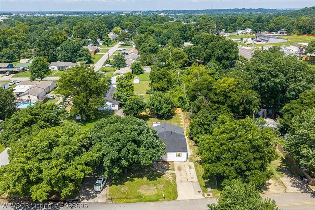 4716 S 34th Street, Fort Smith, AR 72903