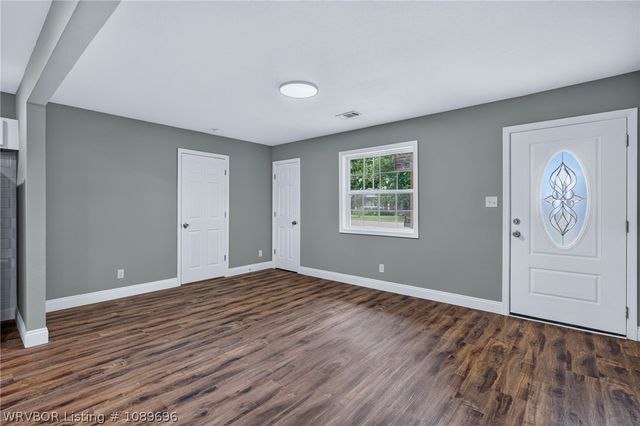 4716 S 34th Street, Fort Smith, AR 72903