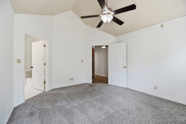 13643 S Oak Place, Glenpool, OK 74033