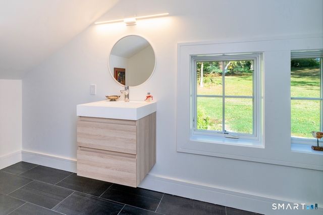 31 Belgo Road, Salisbury, CT 06039