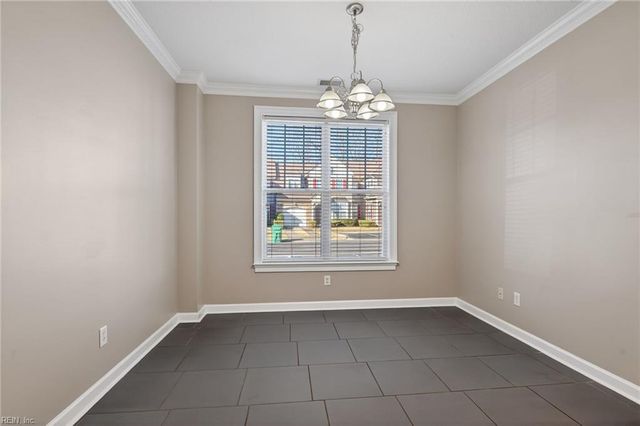 5564 Frog Pond LN, Virginia Beach, VA 23455