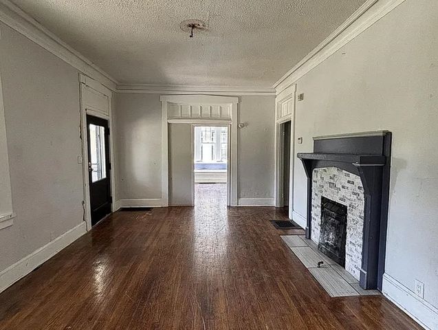 1570 WAVERLY AVE, Memphis, TN 38106