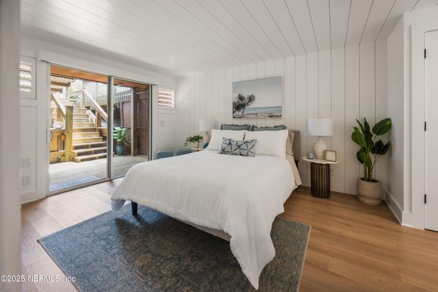 2277 SEMINOLE Road M, Atlantic Beach, FL 32233