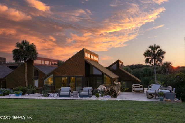 2277 SEMINOLE Road M, Atlantic Beach, FL 32233