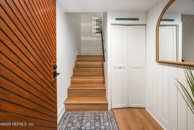 2277 SEMINOLE Road M, Atlantic Beach, FL 32233