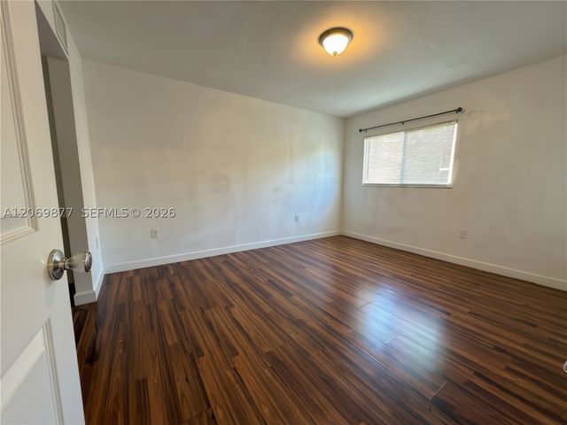 1301 SW 142nd Ave 104-H, Pembroke Pines, FL 33027