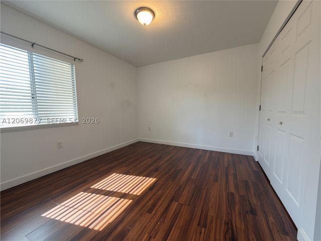 1301 SW 142nd Ave 104-H, Pembroke Pines, FL 33027