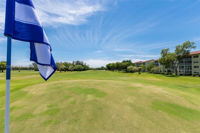 1301 SW 142nd Ave 104-H, Pembroke Pines, FL 33027
