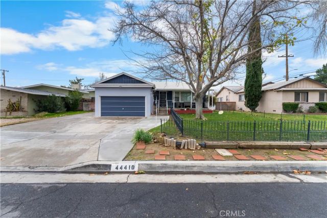 44410 Loneoak, Lancaster, CA 93534