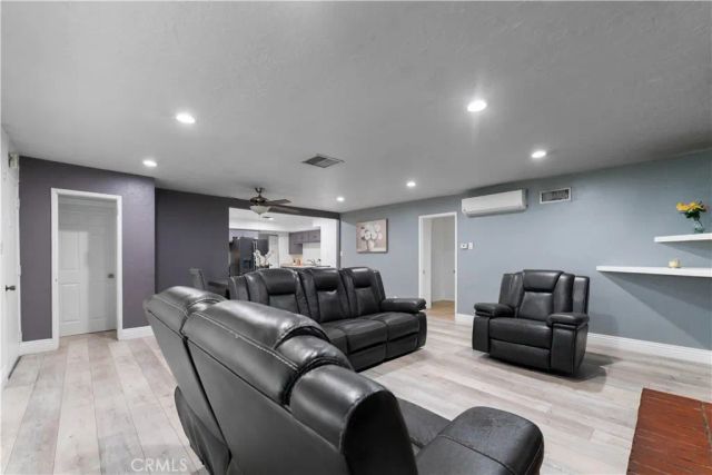 44410 Loneoak, Lancaster, CA 93534