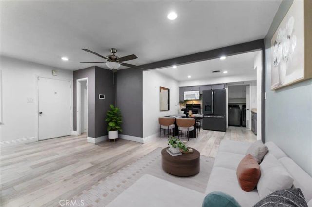 44410 Loneoak, Lancaster, CA 93534