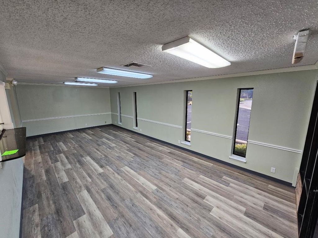 900 Whitehead Drive, Granbury, TX 76048 — photo 2