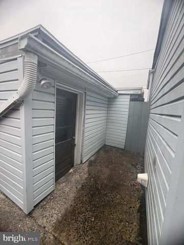 802 GRANT ST, Pottsville, PA 17901