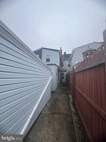 802 GRANT ST, Pottsville, PA 17901