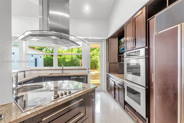 776 NE 74th St 0, Miami, FL 33138