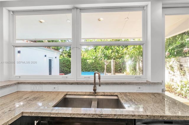 776 NE 74th St 0, Miami, FL 33138