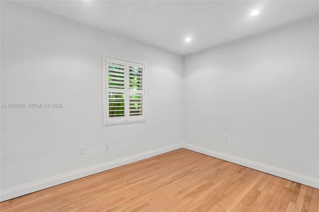 776 NE 74th St 0, Miami, FL 33138