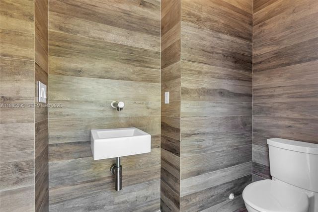 776 NE 74th St 0, Miami, FL 33138