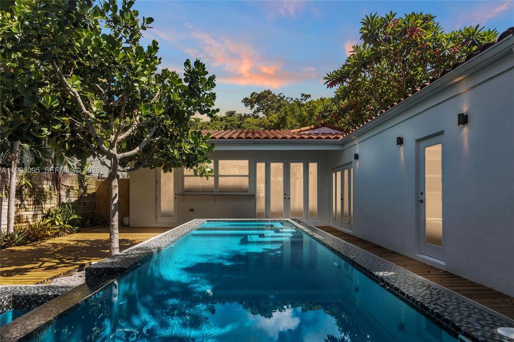 776 NE 74th St 0, Miami, FL 33138