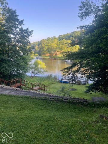 4668 E Leeward Cove, Martinsville, IN 46151
