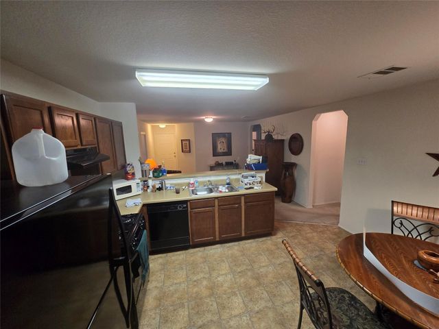 808 Encinita Drive, Leander, TX 78641