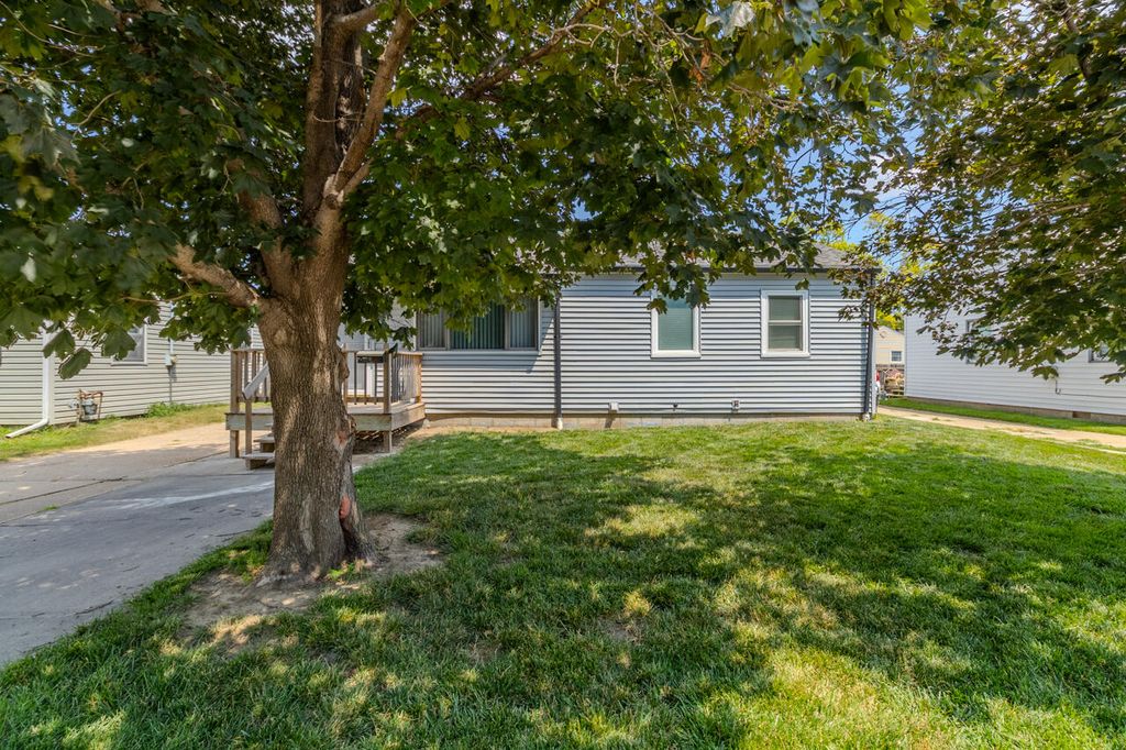 1015 SPRUCE Street, Council Bluffs, IA 51501
