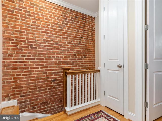 21 RHODE ISLAND AVE NW, Washington, DC 20001