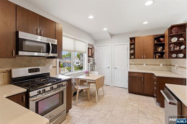 194 Parkway, Maywood, NJ 07607