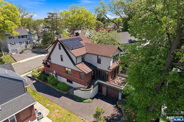 194 Parkway, Maywood, NJ 07607