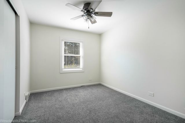 1434 E Norman Drive, Palatine, IL 60074