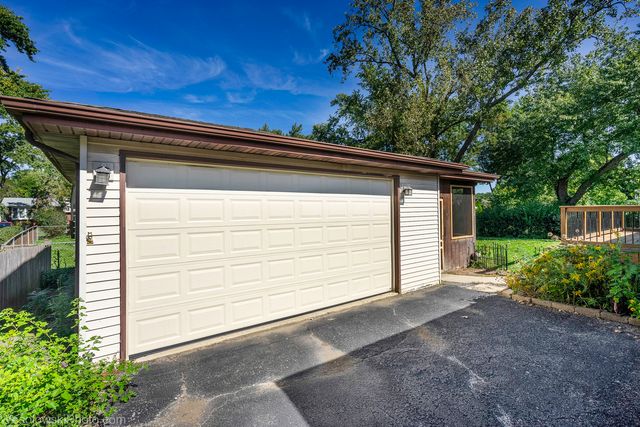 1434 E Norman Drive, Palatine, IL 60074
