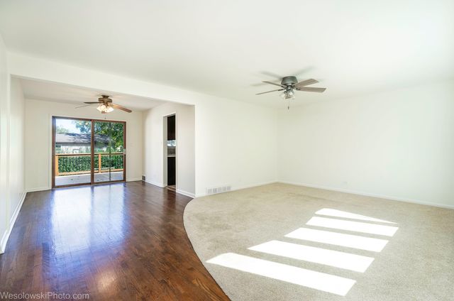 1434 E Norman Drive, Palatine, IL 60074