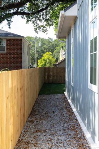 1608 E Avery St, Pensacola, FL 32503