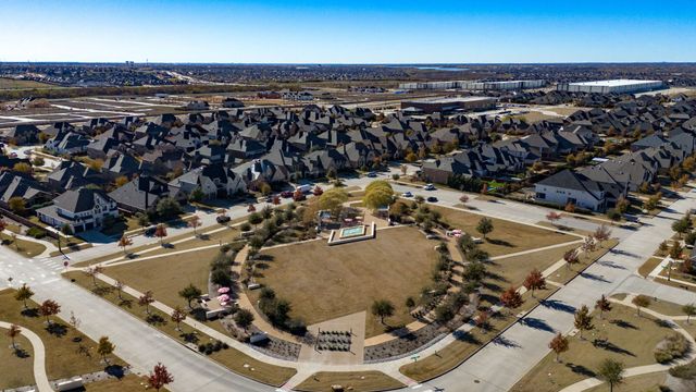 2270 English Ivy Road, Frisco, TX 75033