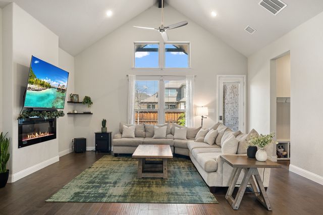 2270 English Ivy Road, Frisco, TX 75033