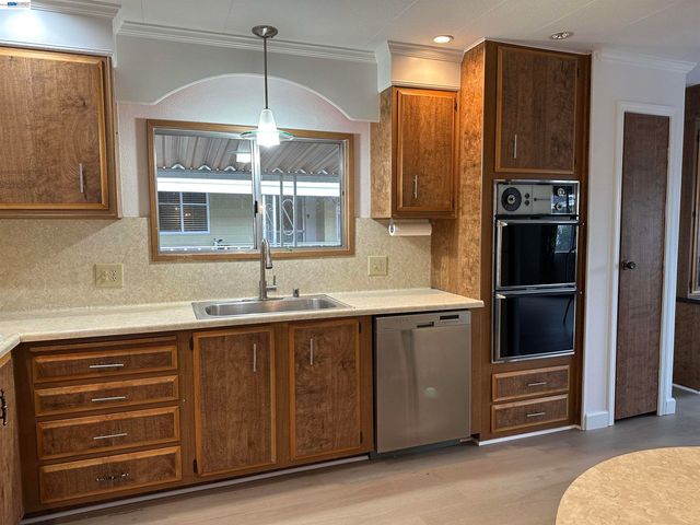 29273 Nantucket Way, Hayward, CA 94544