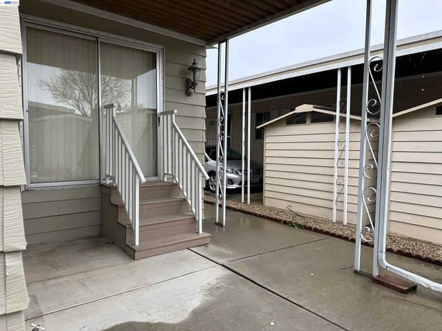 29273 Nantucket Way, Hayward, CA 94544