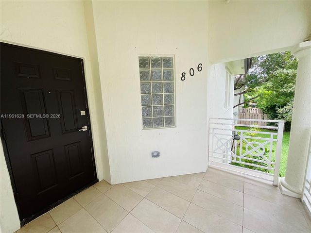10901 NW 88th Ter 806, Doral, FL 33178