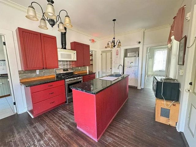 400 River Street, Fair Haven, VT 05743